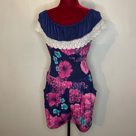 Blue Pink Floral Women’s Romper One Size - Picture 1 of 7